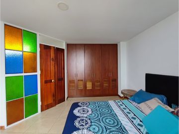 Venta Casa Con Renta En Los Alcázares, Manizales COD  6214150