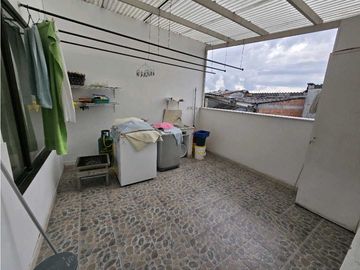 Venta Casa con Renta Alta Suiza, Manizales Cod 8439661