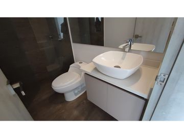Venta Apartaestudio, San Marcel. COD. 9268544