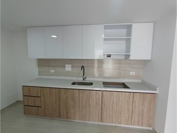 Venta Apartamento Centro Villamaría, COD. 9576880