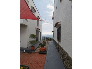Venta Casa Campestre Alto del Naranjo, COD. 8004668