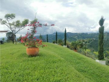 Venta Casa Campestre Alto del Naranjo, COD. 8004668