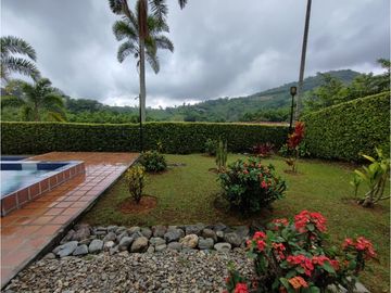 Venta Casa campestre San Bernardo del viento, Manizales, COD 9476103
