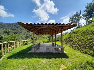 Venta Finca, Quiebra de Vélez, Manizales  Cod. 7423707