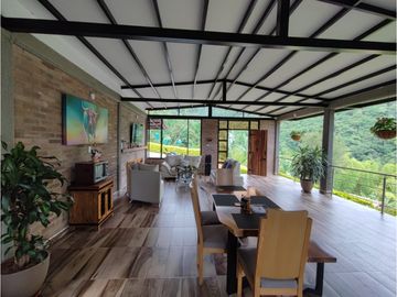 Venta Casa campestre Via la Linda, Manizales, COD 9433857