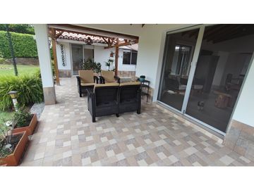 Venta Casa Campestre,Tres Puertas, Manizales.  COD. 7436313