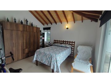 Venta Casa Campestre,Tres Puertas, Manizales.  COD. 7436313
