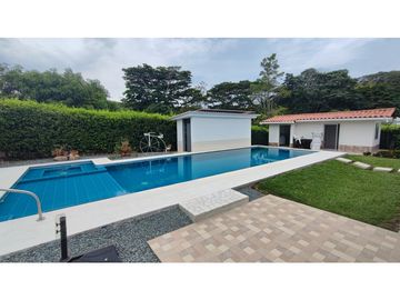 Venta Casa Campestre,Tres Puertas, Manizales.  COD. 7436313