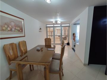 Venta casa, la Carola Manizales. COD. 9476739