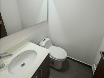 APARTAMENTO PARA LA RENTA EN ENVIGADO SECTOR LOMA DEL ESCOBERO
