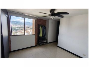 APARTAMENTO EN VENTA LOMA DE LOS BERNAL