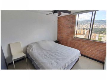 APARTAMENTO EN VENTA LOMA DE LOS BERNAL