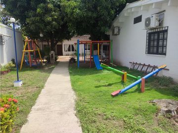 VENTA DE CASA EN CONJUNTO CERRADO EN PRIMERA LINEA DE PLAYA - VT245
