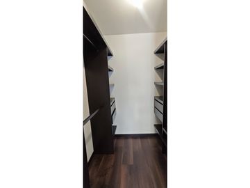 Apartamento en Arriendo Cola del Zorro Medellin
