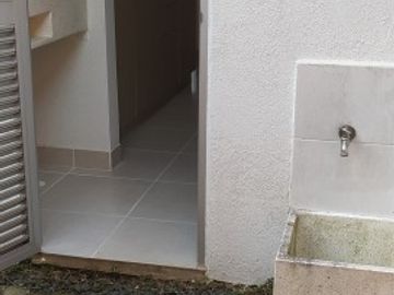 16 – Se vende casa para estrenar en Ciudad Country / Jamundí.