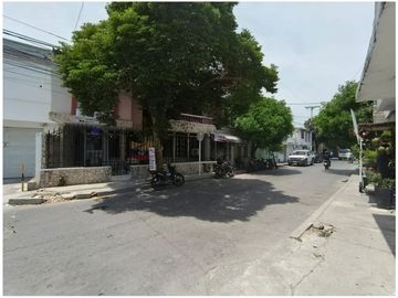 SE VENDE CASA CON DOS APTOS Y UN LOCAL CENTRO SANTA MARTA - VT244