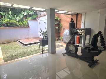 Casa en venta Unidad cerrada Loma los bernal