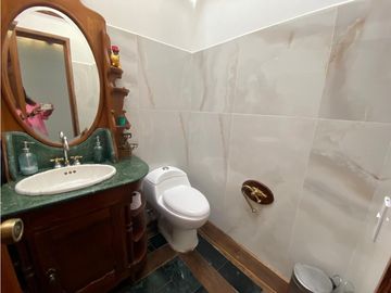 Venta Casa Cerros de la Alhambra, Manizales. Cod: 9394364