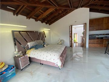 Venta Casa Cerros de la Alhambra, Manizales. Cod: 9394364