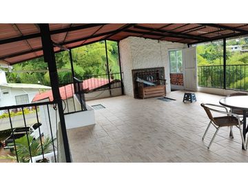 Venta Casa campestre  en el Arenillo, Manizales, COD 9224863