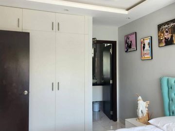 Casa En Venta 232m²-Urbanización Plaza Real- La Puntilla, Vía a Samborondón