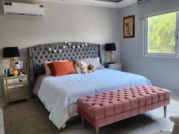Casa En Venta 232m²-Urbanización Plaza Real- La Puntilla, Vía a Samborondón