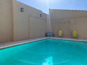 CASA 3 AMB EN VENTA CON PILETA EN LOMAS DE ZAMORA