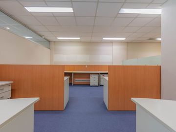 VENTA OFICINA + 3 COCHERAS y TERRAZA - BELGRANO
