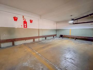 VENTA OFICINA + 3 COCHERAS y TERRAZA - BELGRANO