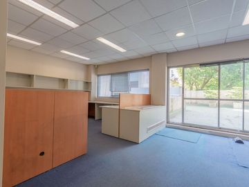 VENTA OFICINA + 3 COCHERAS y TERRAZA - BELGRANO