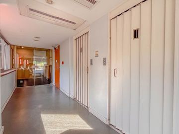 VENTA OFICINA + 3 COCHERAS y TERRAZA - BELGRANO