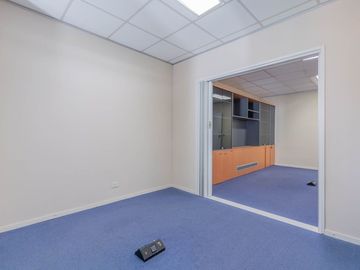 VENTA OFICINA + 3 COCHERAS y TERRAZA - BELGRANO