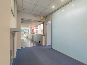 VENTA OFICINA + 3 COCHERAS y TERRAZA - BELGRANO