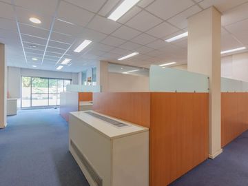 VENTA OFICINA + 3 COCHERAS y TERRAZA - BELGRANO