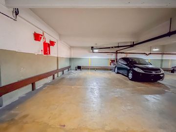 VENTA OFICINA + 3 COCHERAS y TERRAZA - BELGRANO