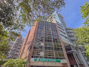 VENTA OFICINA + 3 COCHERAS y TERRAZA - BELGRANO