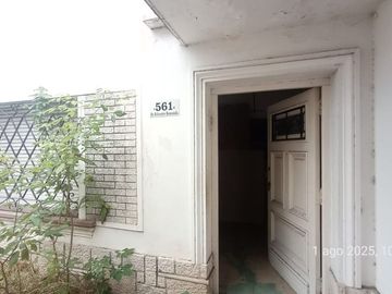 VENTA CASA A DEMOLER SOBRE LOTE DE 433 ALBERDI