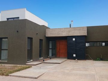 VENTA CASA B° PRIVADO PORTILLO DE TERRADA-ESTRENAR
