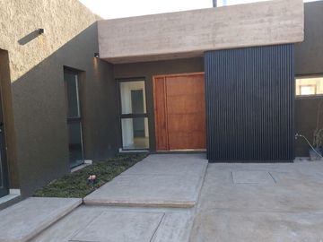 VENTA CASA B° PRIVADO PORTILLO DE TERRADA-ESTRENAR