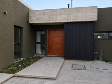 VENTA CASA B° PRIVADO PORTILLO DE TERRADA-ESTRENAR