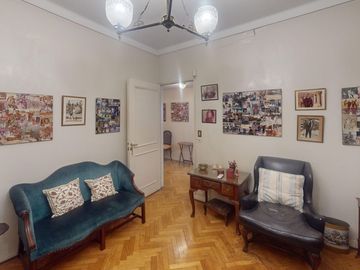 Venta Piso 6 ambientes av. del Libertador Palermo