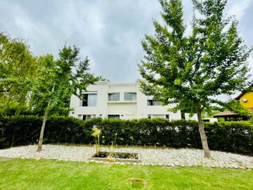 VENTA CASA 5 AMB KM 46 BARRIO LOS FRESNOS PILAR
