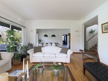 VENTA CASA 5 AMB KM 46 BARRIO LOS FRESNOS PILAR