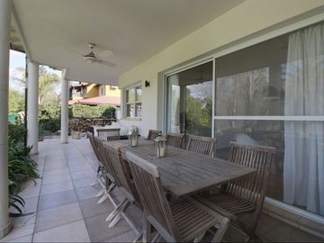 VENTA CASA 5 AMB KM 46 BARRIO LOS FRESNOS PILAR