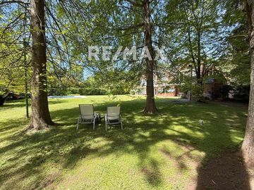 VENTA Casa 4 suites Highland Park parque 2.311 m2