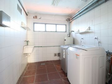 VENTA OFICINA 240m2 SAAVEDRA AMENITIES COCHERA