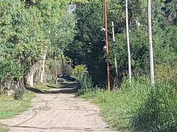 VENTA LOTE CENTRAL EN EL BARRIO LA POSTA DE PILAR