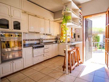 SE VENDE CASA EN DORREGO APTA CREDITO HIPOTECARIO