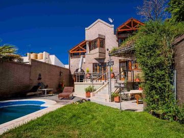 SE VENDE CASA EN DORREGO APTA CREDITO HIPOTECARIO