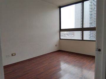 Departamento en Arriendo en Metro Universidad de Chile (L1 - L3)
